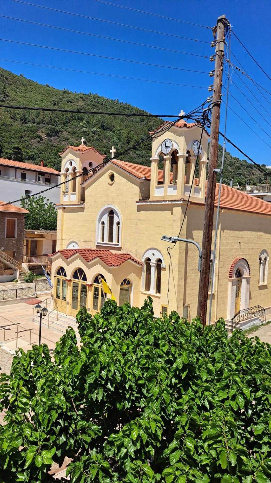 Heirlooms And Halos Monastiraki (Phocis) Exterior foto
